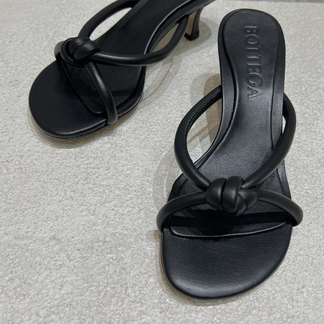COCO-- 775417V3H601000 Heel height：4.5CM sheepskin item:D-X062M2828